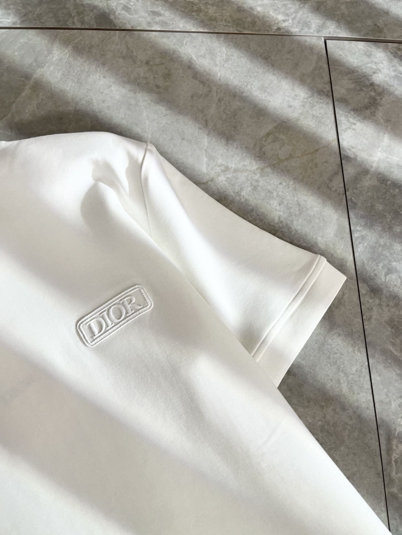 chr1st1an D10r t-shirts